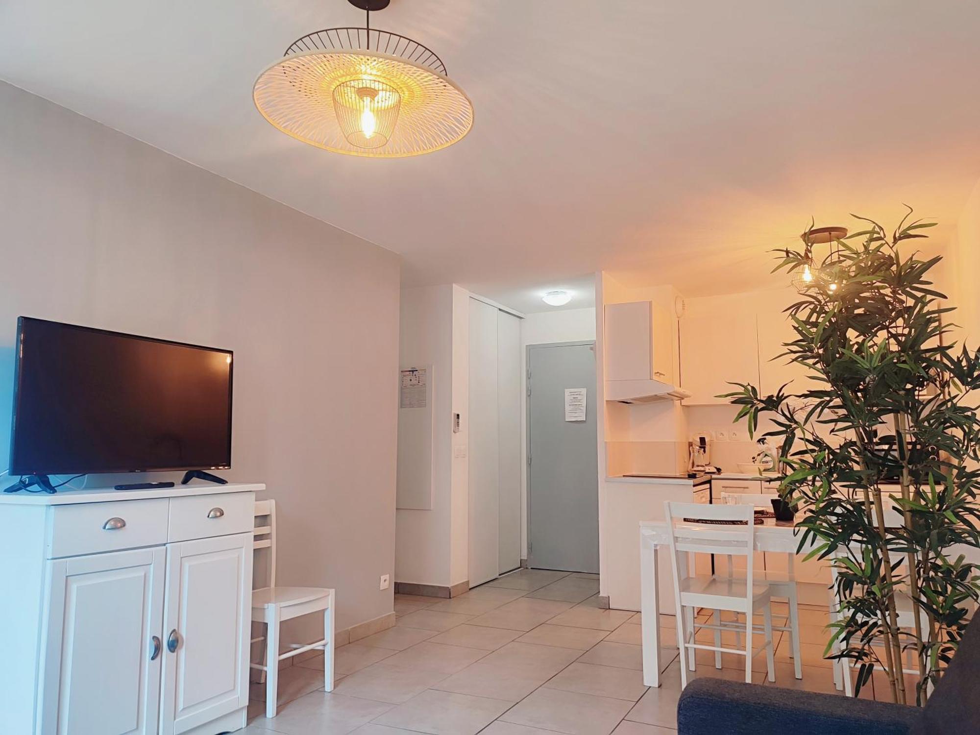 Le Baou Beni - Piscine, Climatisation & Parking Apartment Greoux-les-Bains Exterior photo